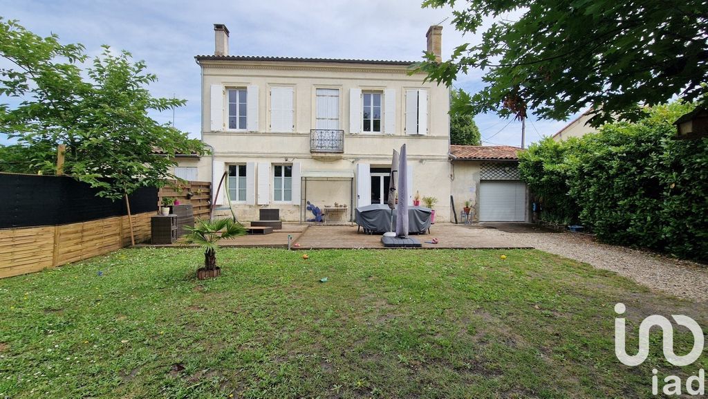 Achat maison à vendre 4 chambres 190 m² - Ludon-Médoc