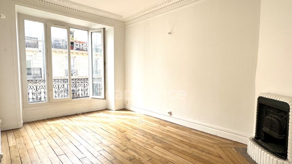 Achat appartement à vendre 3 pièces 56 m² - Paris 18ème arrondissement