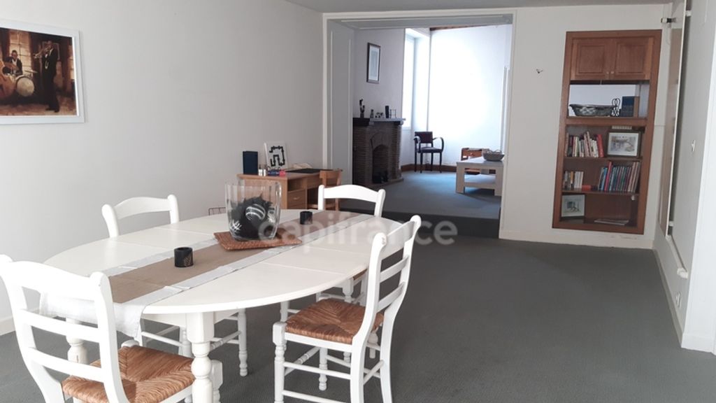 Achat maison à vendre 5 chambres 185 m² - Aunay-sous-Auneau