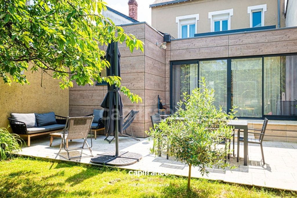 Achat maison à vendre 4 chambres 175 m² - Le Mans