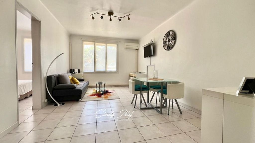 Achat appartement à vendre 2 pièces 48 m² - Vitrolles