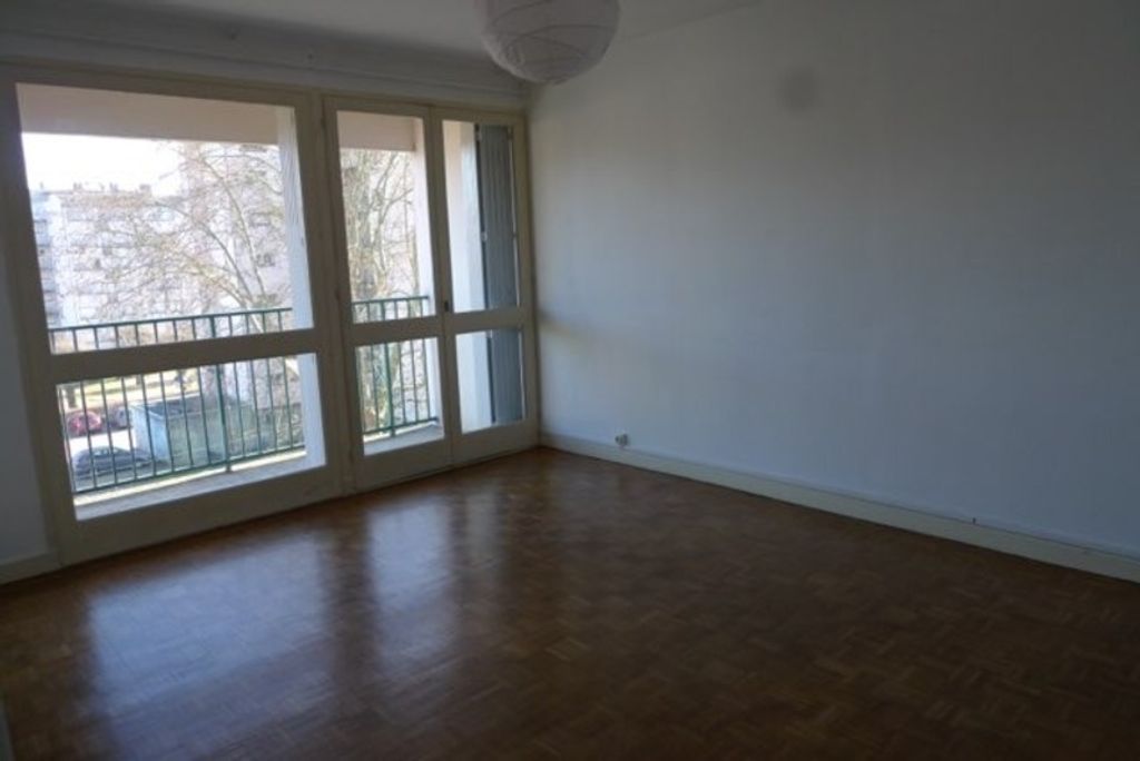 Achat appartement à vendre 2 pièces 50 m² - Bourges