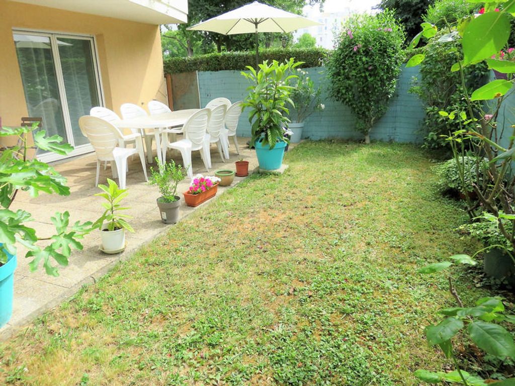 Achat appartement à vendre 4 pièces 84 m² - Saint-Denis