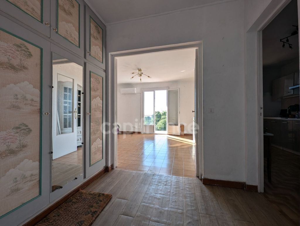 Achat appartement à vendre 3 pièces 76 m² - Bastia