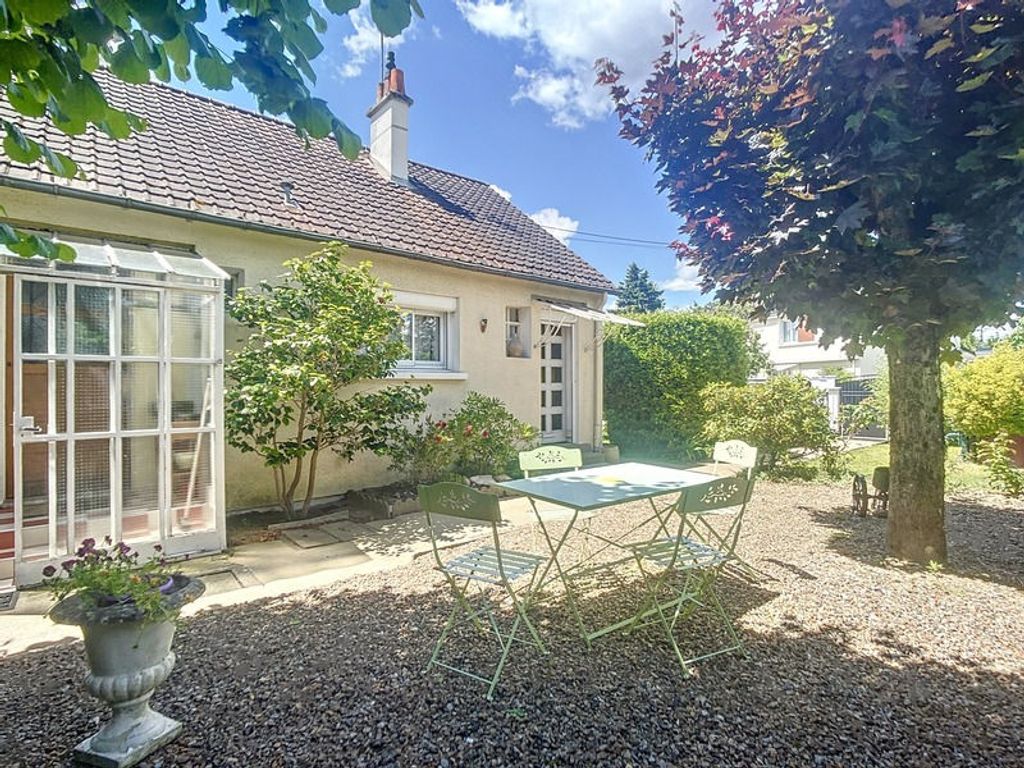 Achat maison à vendre 2 chambres 79 m² - Saint-Cyr-sur-Loire