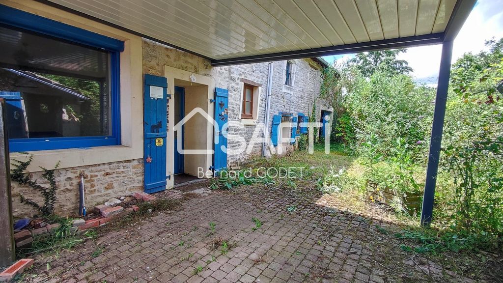 Achat maison à vendre 3 chambres 130 m² - Clussais-la-Pommeraie