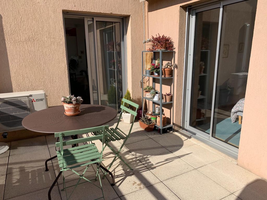 Achat appartement à vendre 3 pièces 69 m² - Carpentras