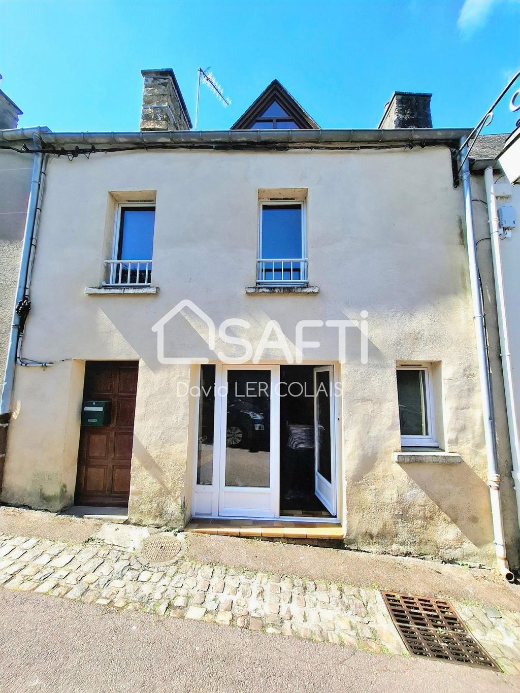 Achat maison à vendre 2 chambres 47 m² - Coutances