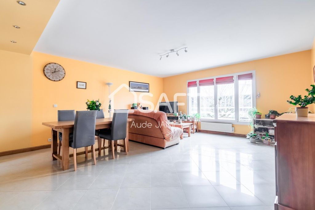 Achat maison à vendre 4 chambres 130 m² - Versailles