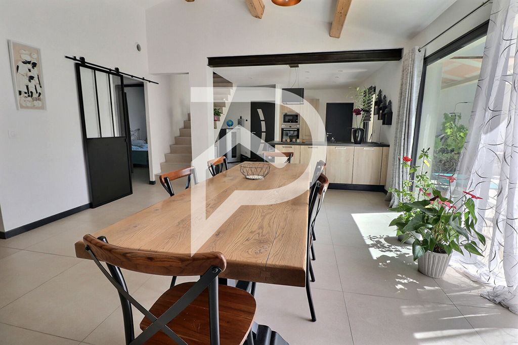 Achat maison à vendre 3 chambres 118 m² - Allauch