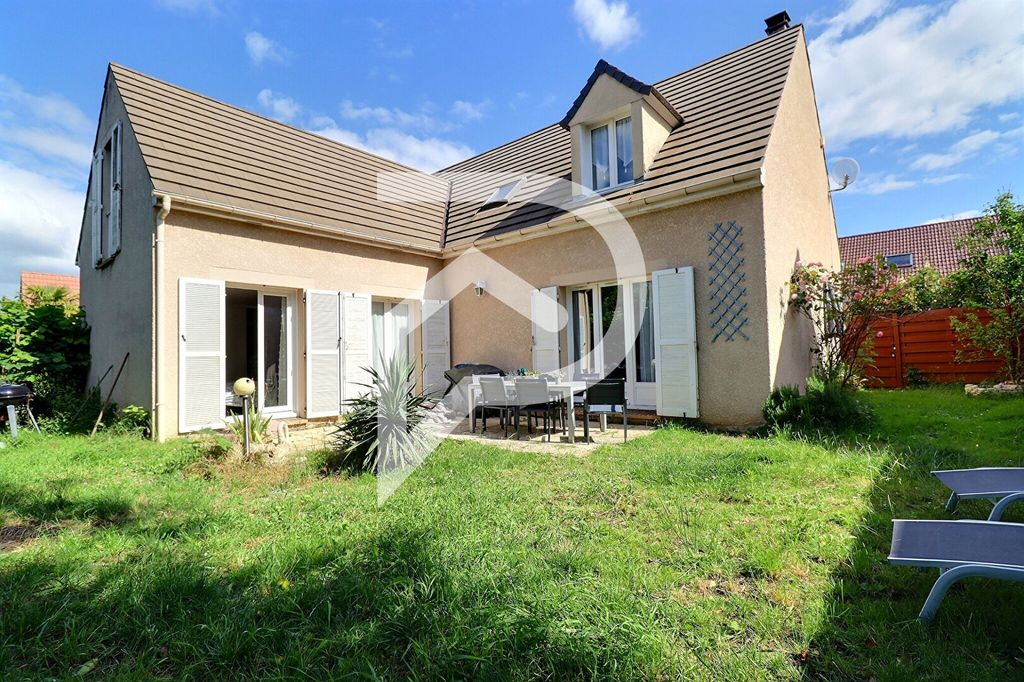 Achat maison à vendre 5 chambres 164 m² - Vauréal