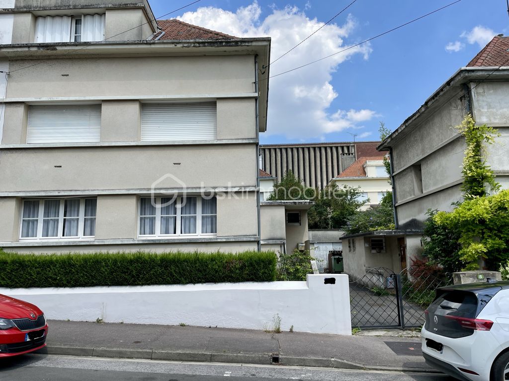 Achat maison à vendre 4 chambres 102 m² - Amiens