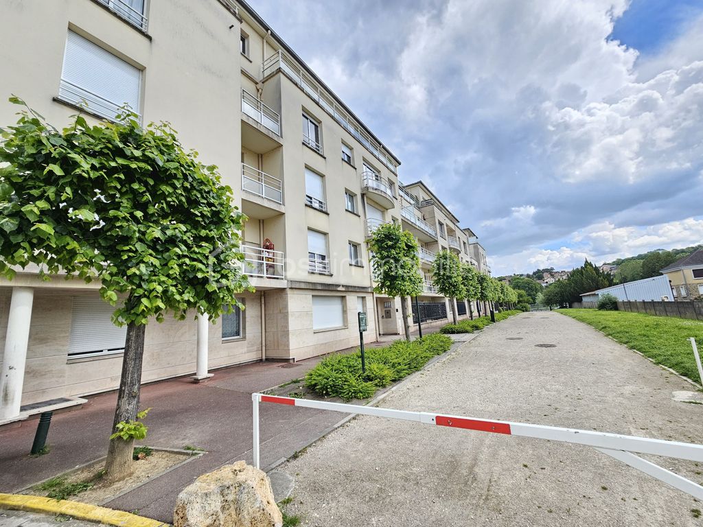 Achat appartement à vendre 4 pièces 87 m² - Corbeil-Essonnes