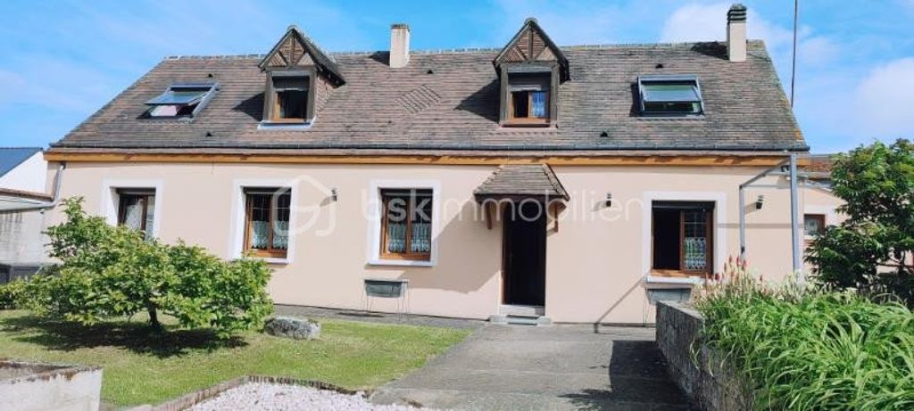 Achat maison à vendre 4 chambres 110 m² - Ver-lès-Chartres