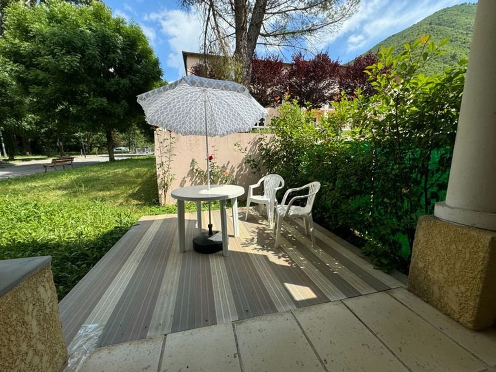 Achat appartement à vendre 2 pièces 49 m² - Digne-les-Bains