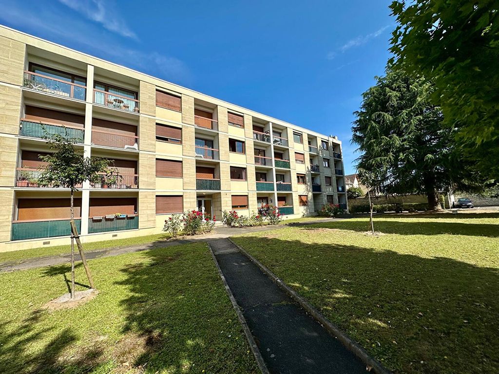 Achat appartement à vendre 3 pièces 64 m² - Mantes-la-Jolie