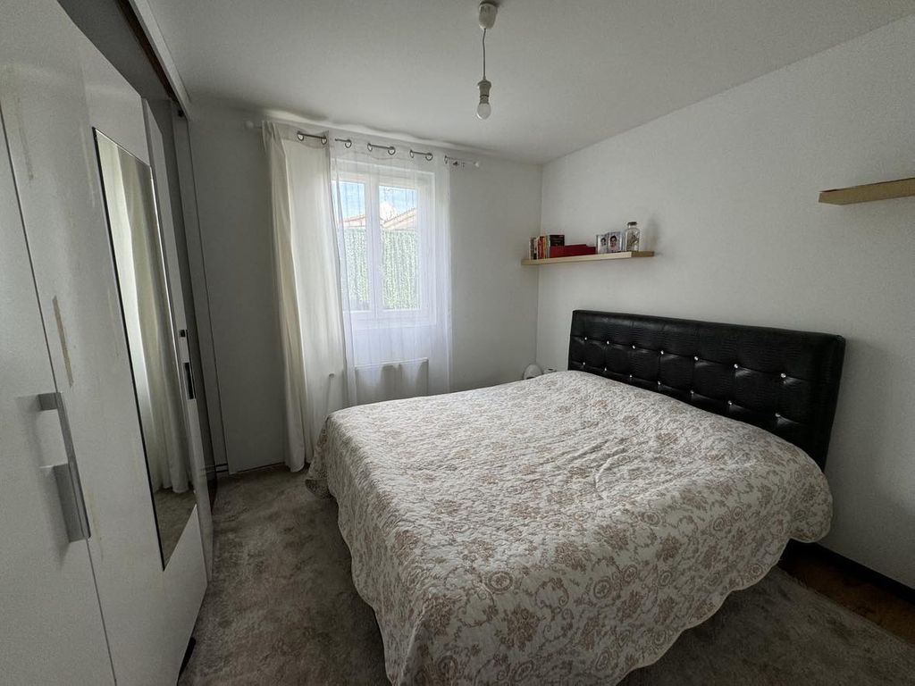 Achat maison à vendre 3 chambres 83 m² - Limoges