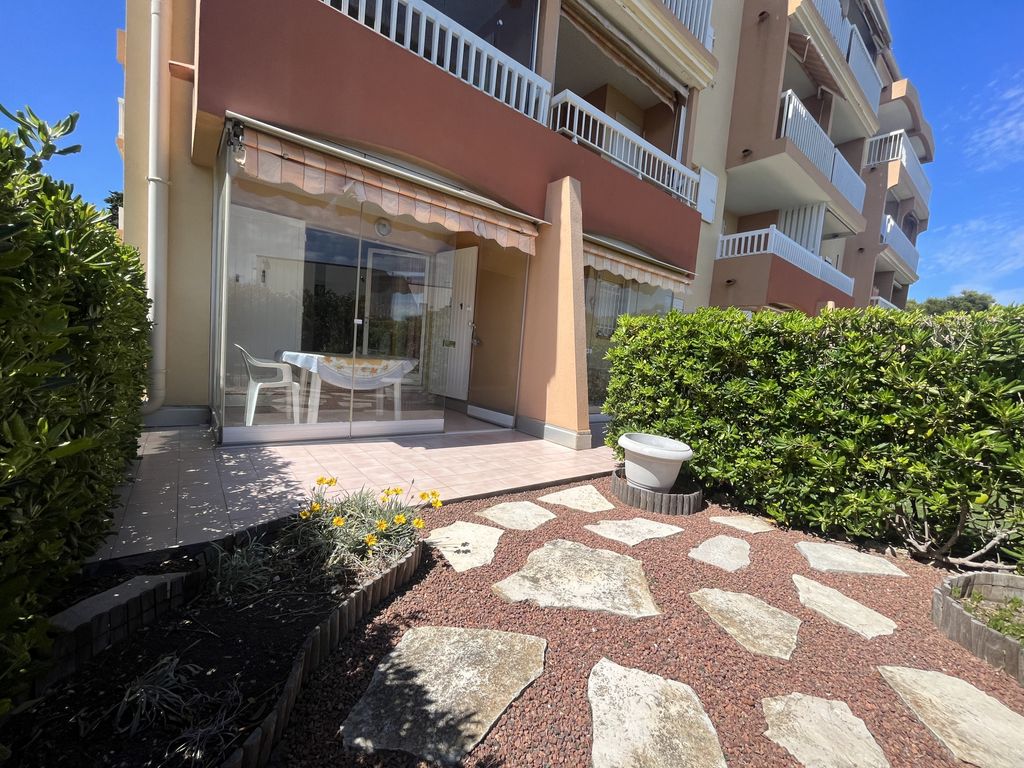 Achat appartement à vendre 2 pièces 36 m² - Fréjus