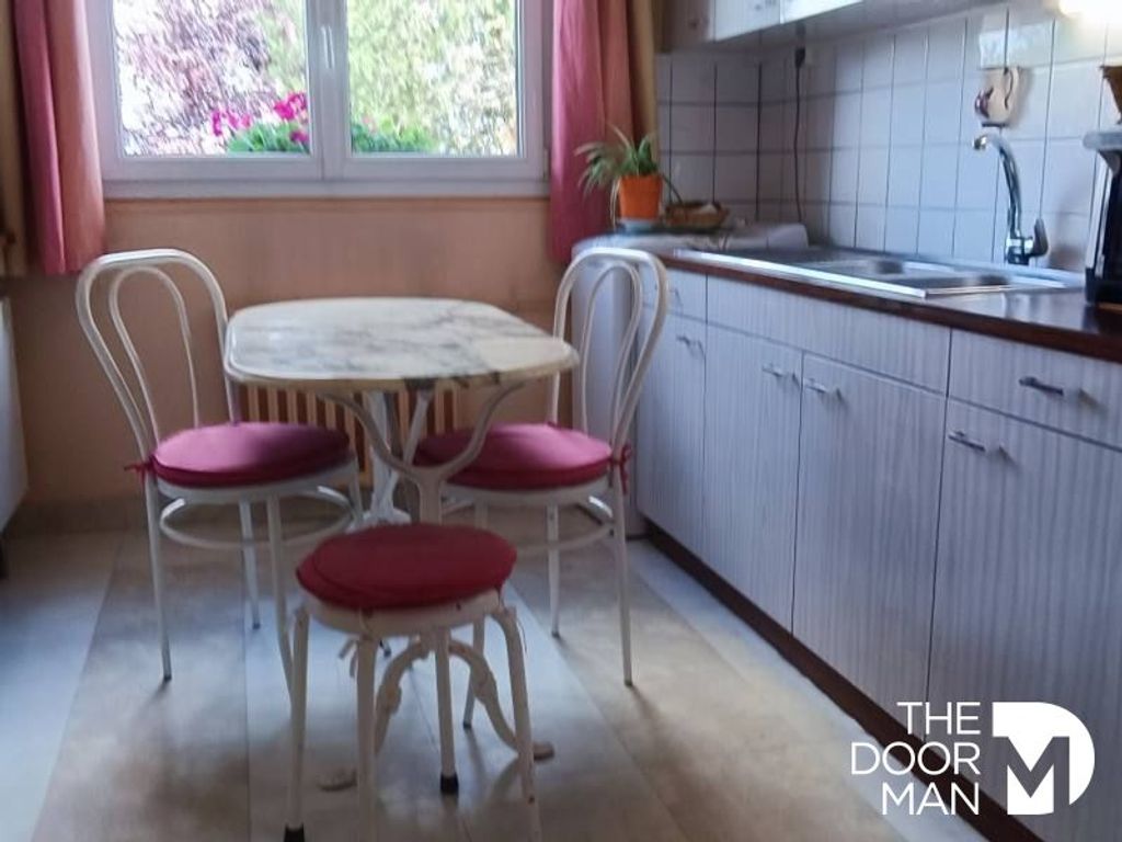 Achat appartement à vendre 5 pièces 72 m² - Sées