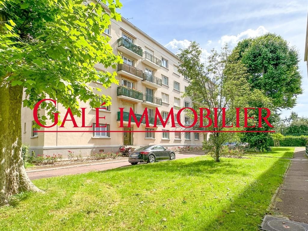 Achat appartement à vendre 4 pièces 73 m² - Bourg-la-Reine