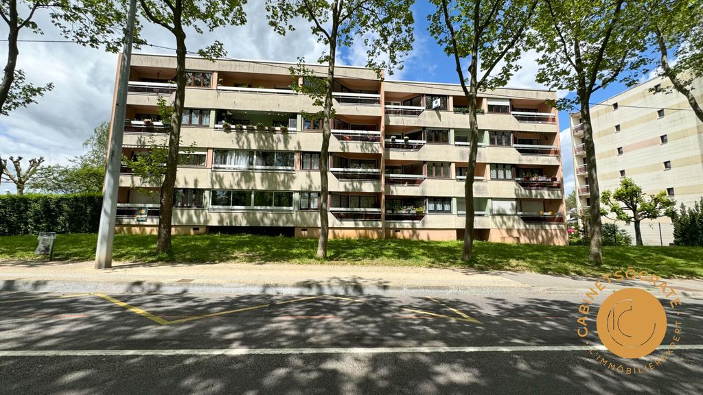 Achat appartement à vendre 4 pièces 80 m² - Maxéville