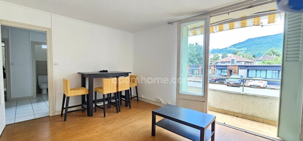 Achat appartement à vendre 3 pièces 59 m² - La Tronche