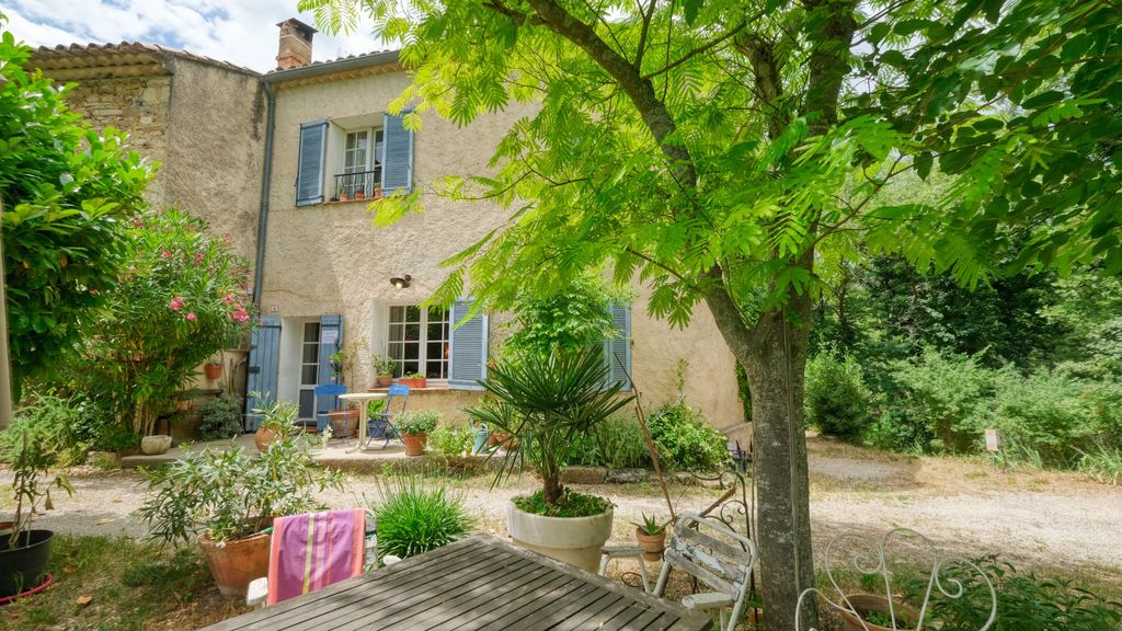 Achat maison à vendre 4 chambres 120 m² - Peypin-d'Aigues