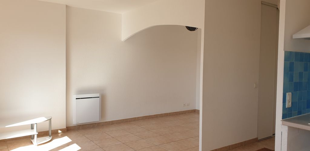 Achat studio à vendre 29 m² - Le Luc