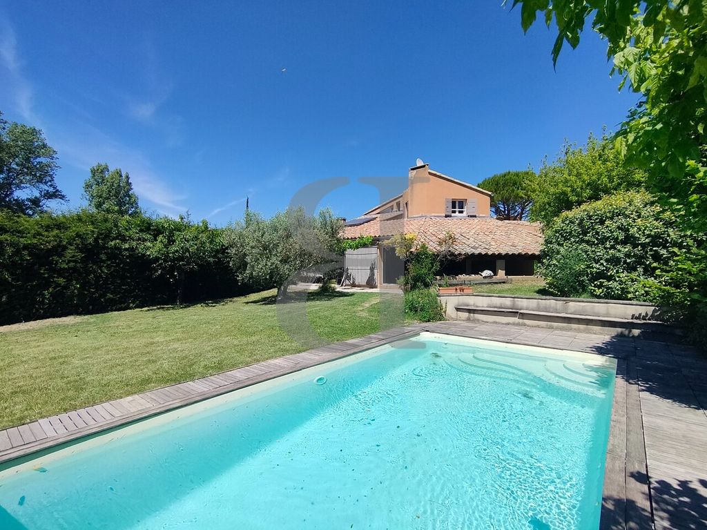 Achat maison à vendre 6 chambres 275 m² - Vaison-la-Romaine