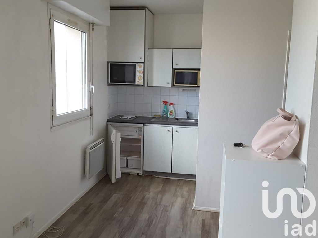 Achat studio à vendre 26 m² - La Rochelle