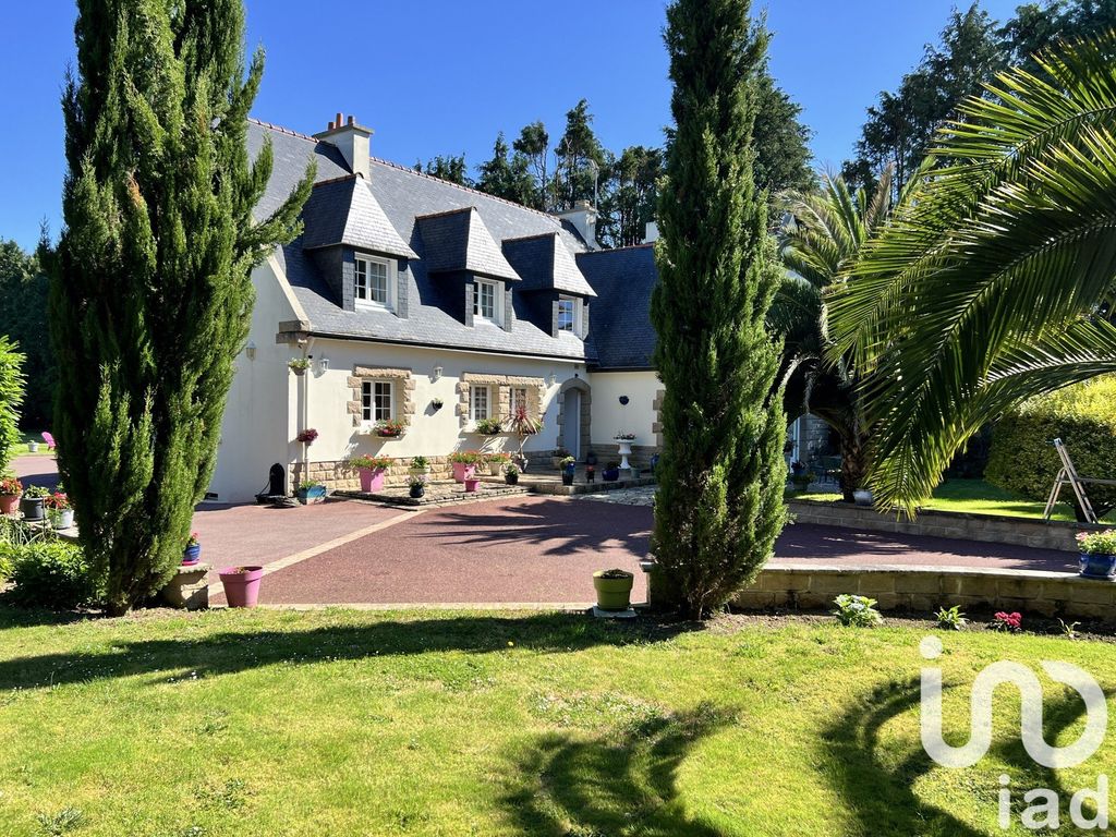 Achat maison à vendre 6 chambres 233 m² - Concarneau