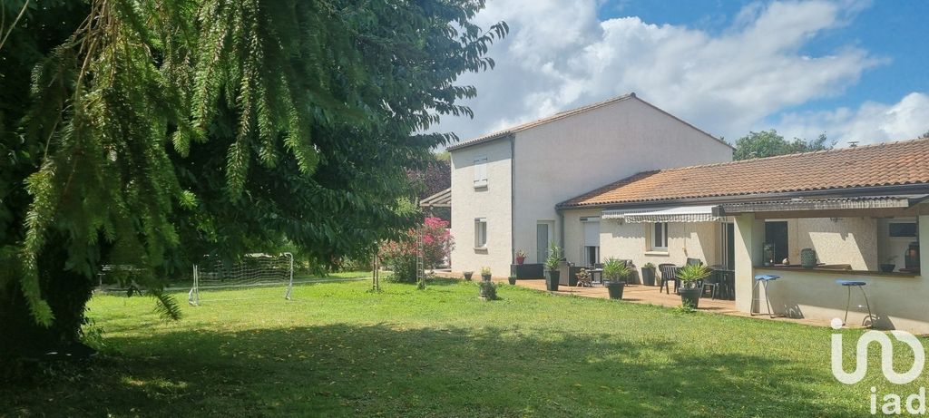 Achat maison 5 chambre(s) - La Vergne