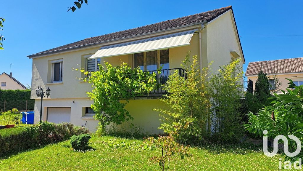 Achat maison à vendre 2 chambres 76 m² - Yèvres