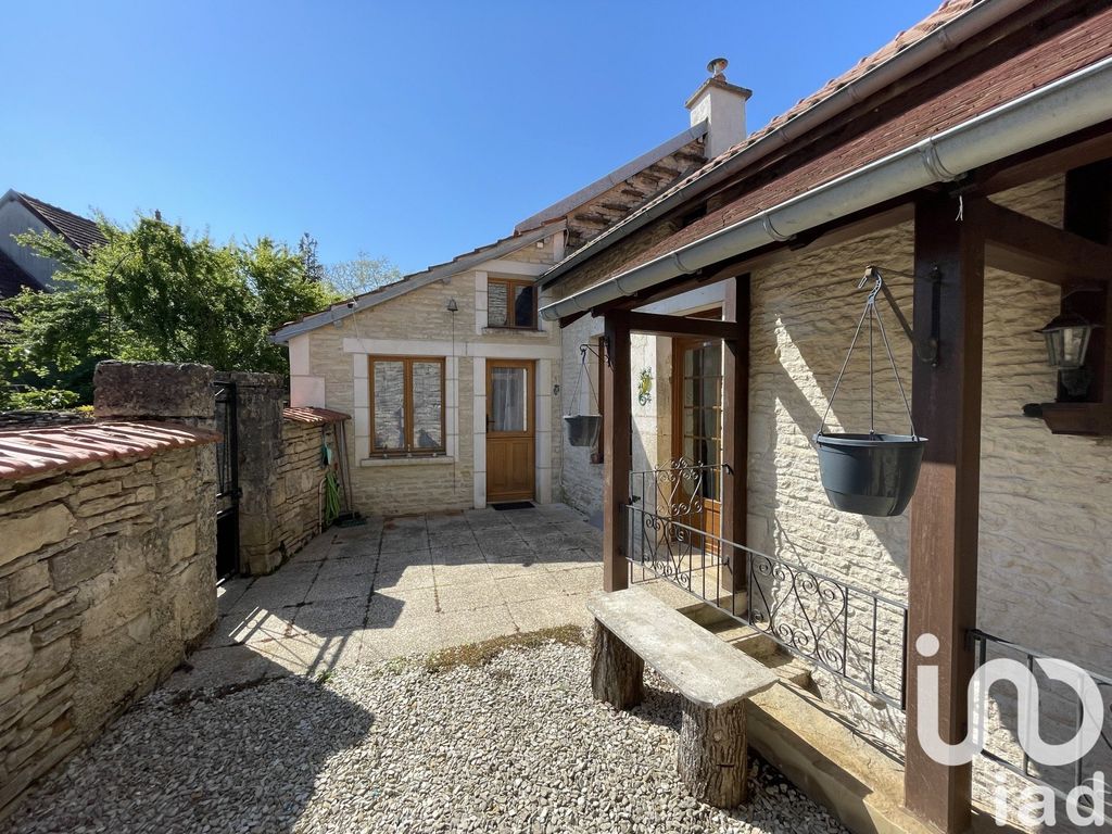 Achat maison à vendre 3 chambres 118 m² - Molesme