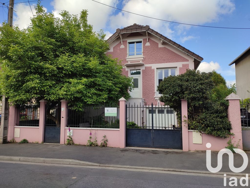 Achat maison à vendre 2 chambres 107 m² - Ézanville