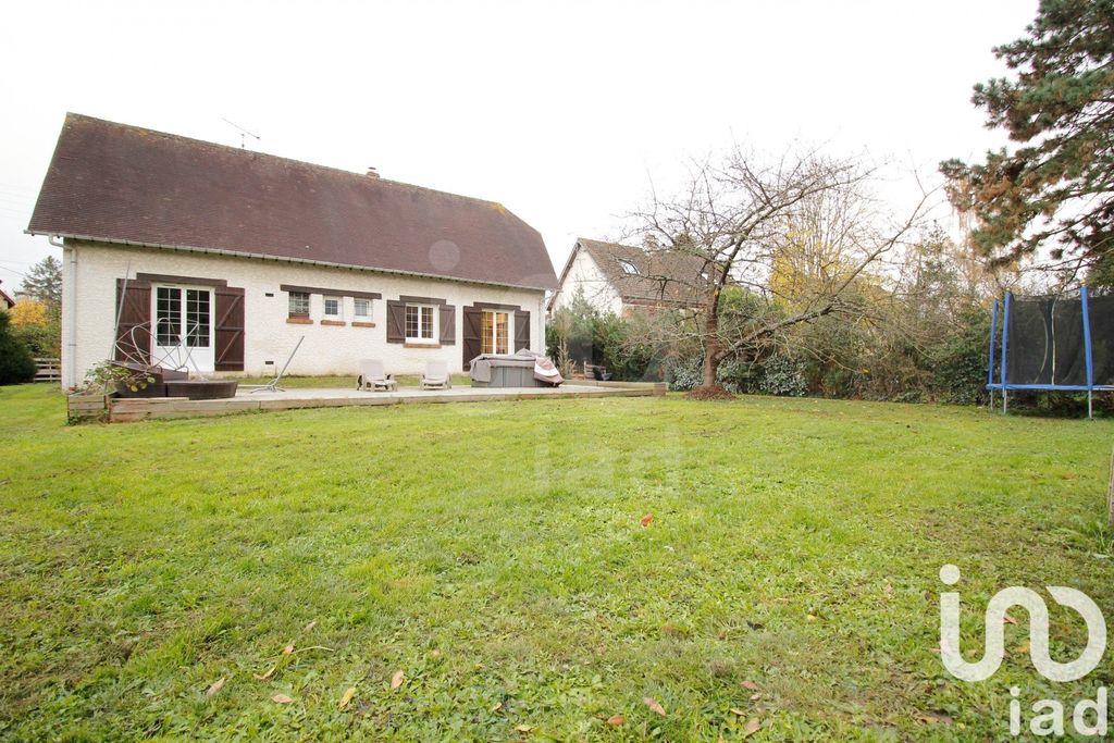 Achat maison à vendre 4 chambres 151 m² - Anet