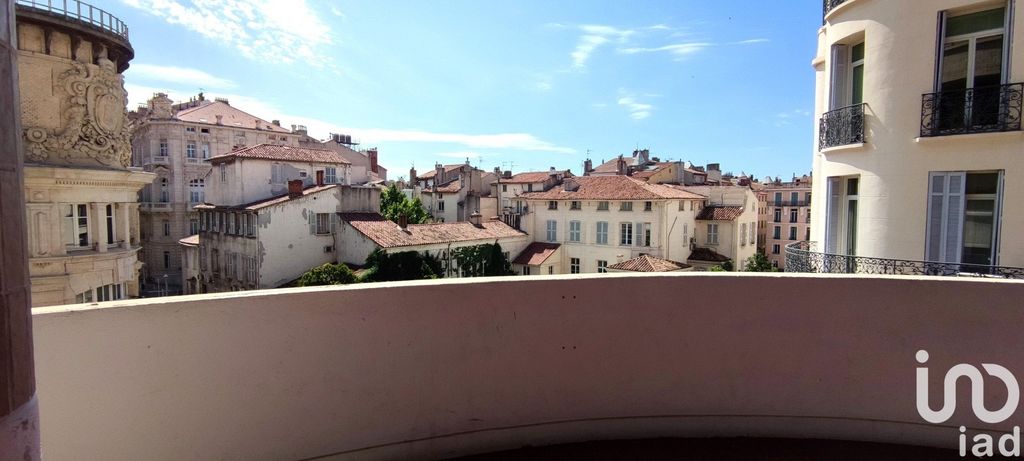 Achat appartement à vendre 2 pièces 51 m² - Toulon