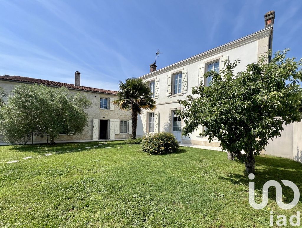 Achat maison à vendre 5 chambres 264 m² - Sainte-Soulle