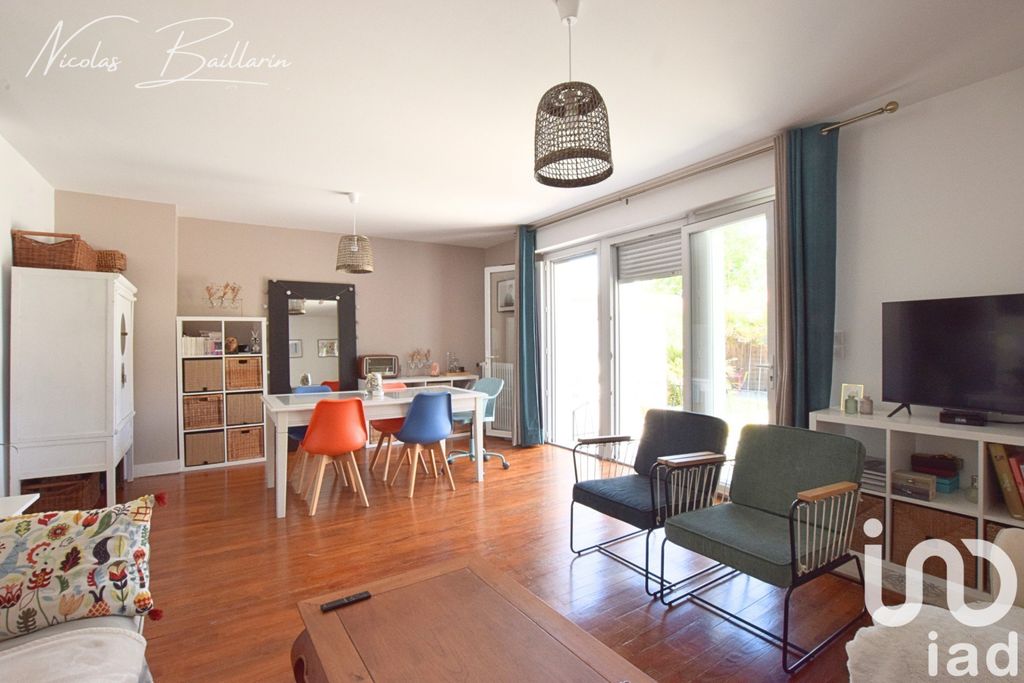 Achat maison à vendre 4 chambres 124 m² - Saint-Médard-en-Jalles