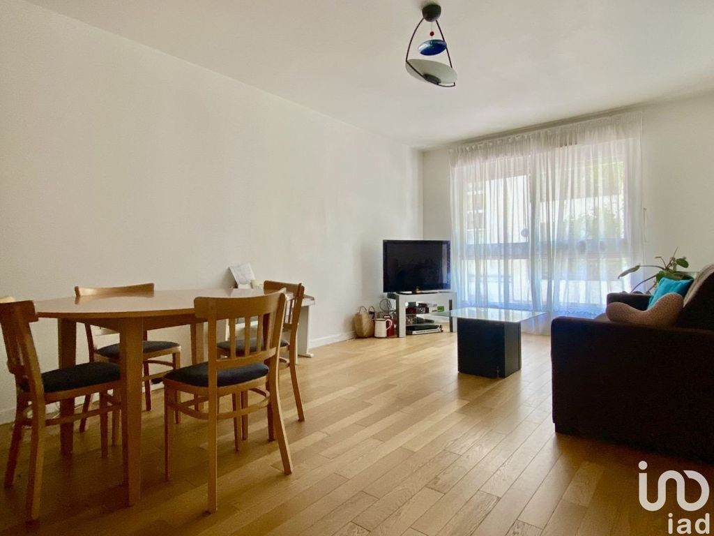 Achat appartement à vendre 2 pièces 50 m² - Rueil-Malmaison