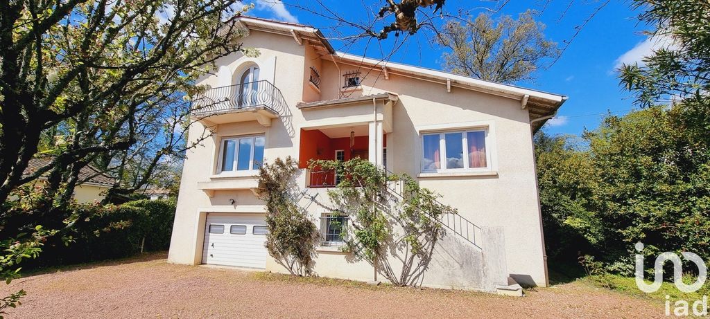 Achat maison à vendre 6 chambres 175 m² - Pessac