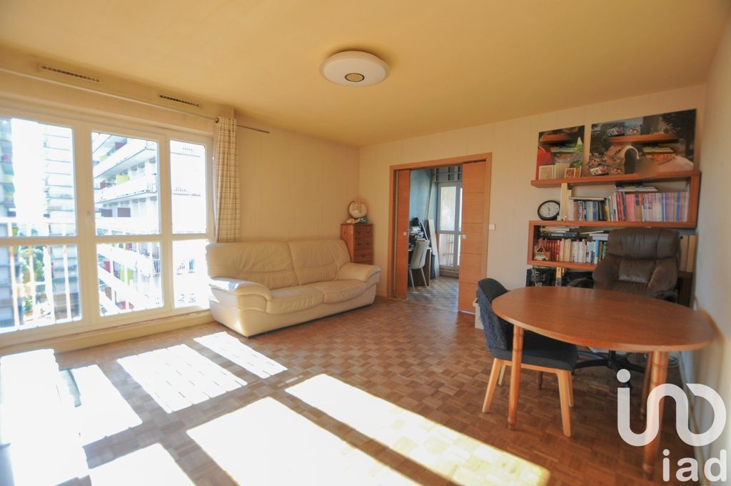 Achat appartement à vendre 4 pièces 82 m² - Ivry-sur-Seine