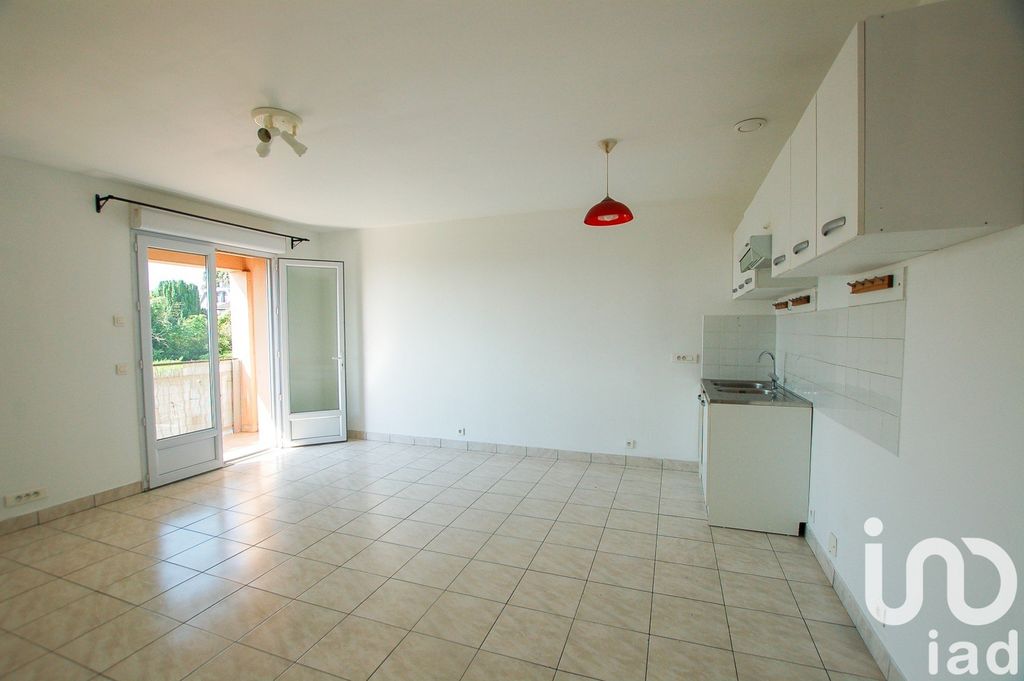 Achat appartement à vendre 2 pièces 47 m² - Vitry-sur-Seine