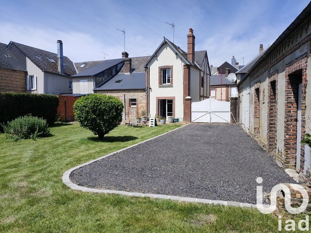 Achat maison à vendre 4 chambres 130 m² - Sainte-Gauburge-Sainte-Colombe