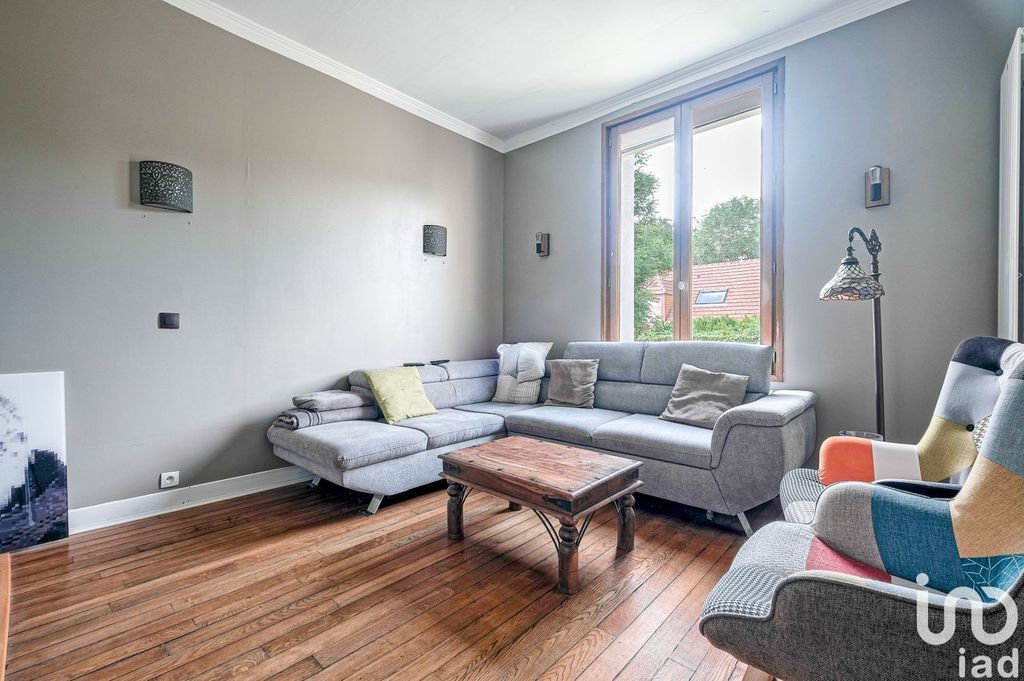 Achat maison à vendre 6 chambres 151 m² - Montévrain