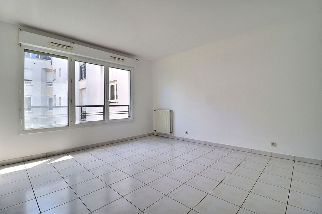 Achat appartement à vendre 2 pièces 42 m² - Saint-Denis