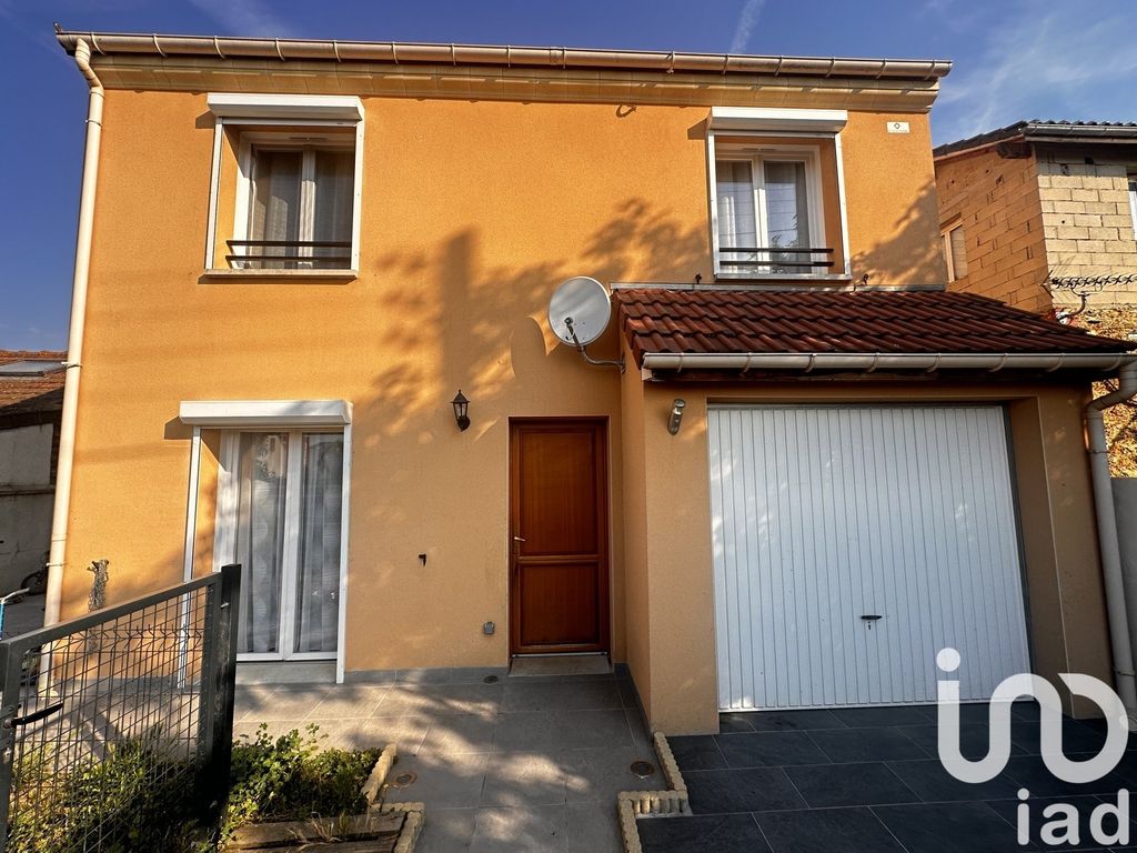 Achat maison à vendre 3 chambres 100 m² - Carrières-sous-Poissy