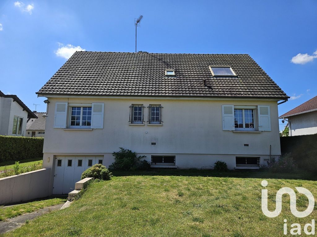 Achat maison à vendre 4 chambres 117 m² - Vernouillet