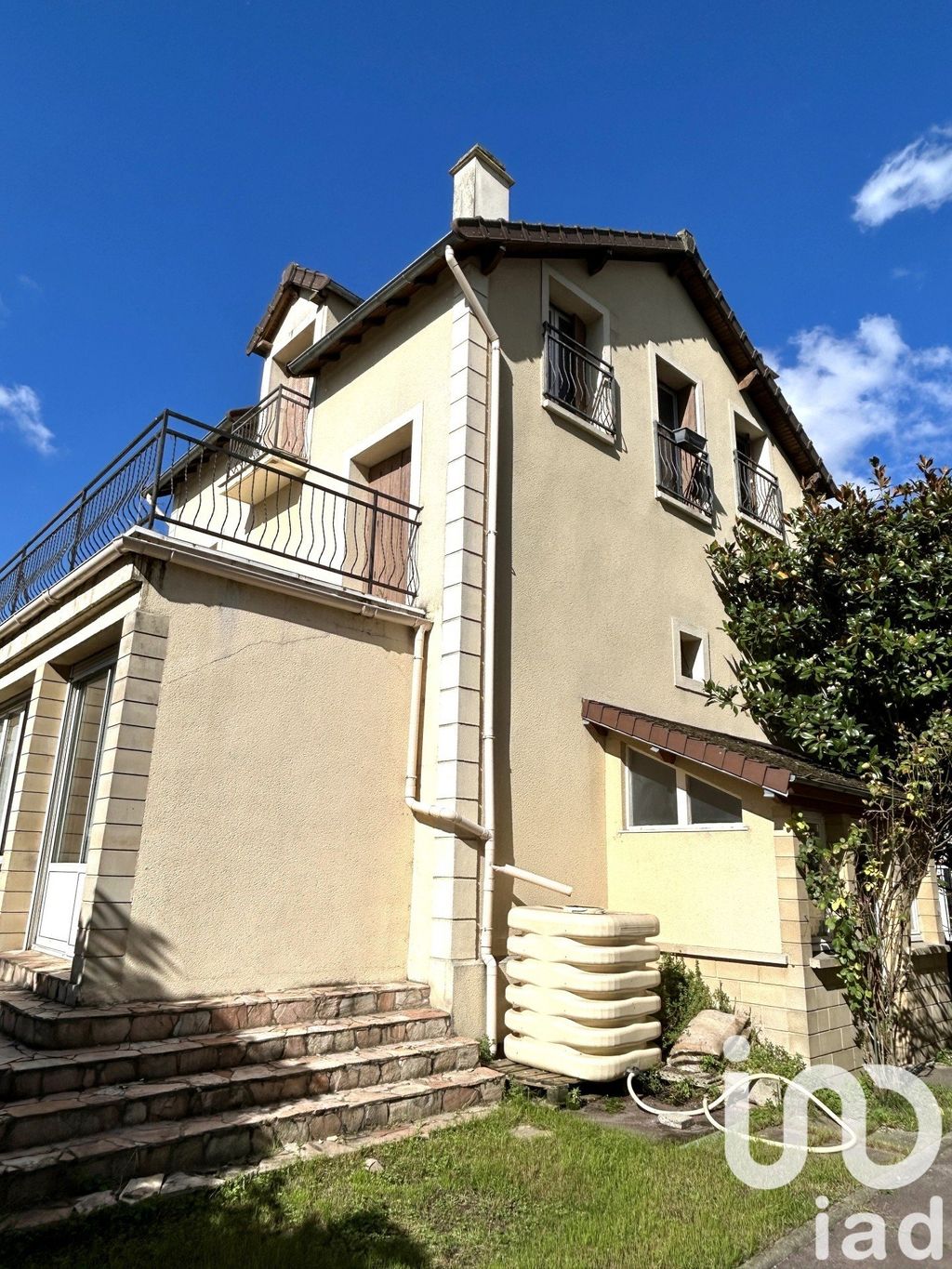 Achat maison à vendre 4 chambres 137 m² - Colombes