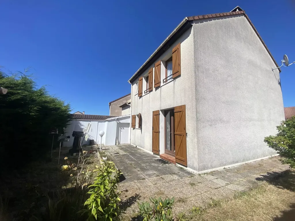 Achat maison à vendre 4 chambres 100 m² - Nevers